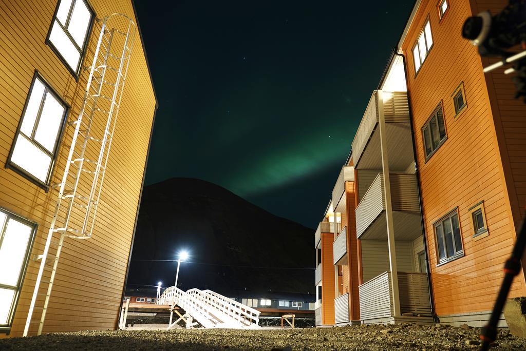 Svalbard Apartment ロングイェールビーン エクステリア 写真